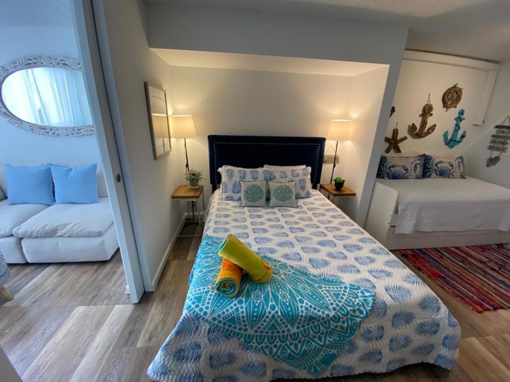 Kasa Ocean Breeze Beachfront Condo Pool Сан Хуан Екстериор снимка